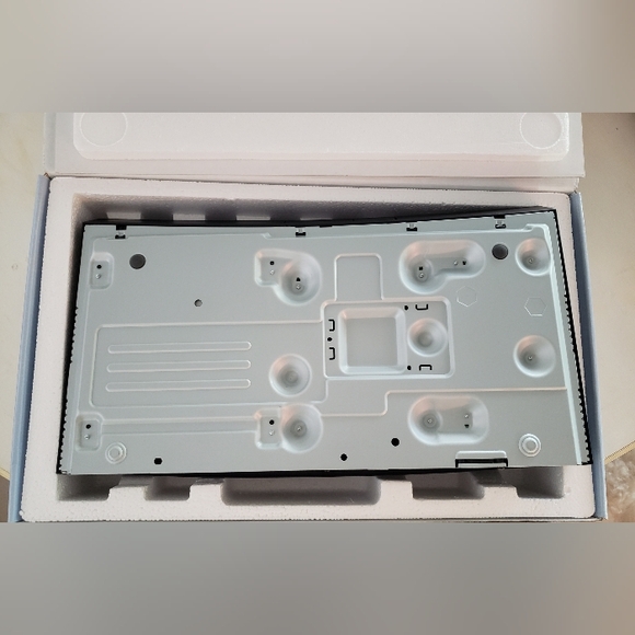 Samsung Ultra HD Blu-ray Player, m#M7500, not used - Picture 12 of 16